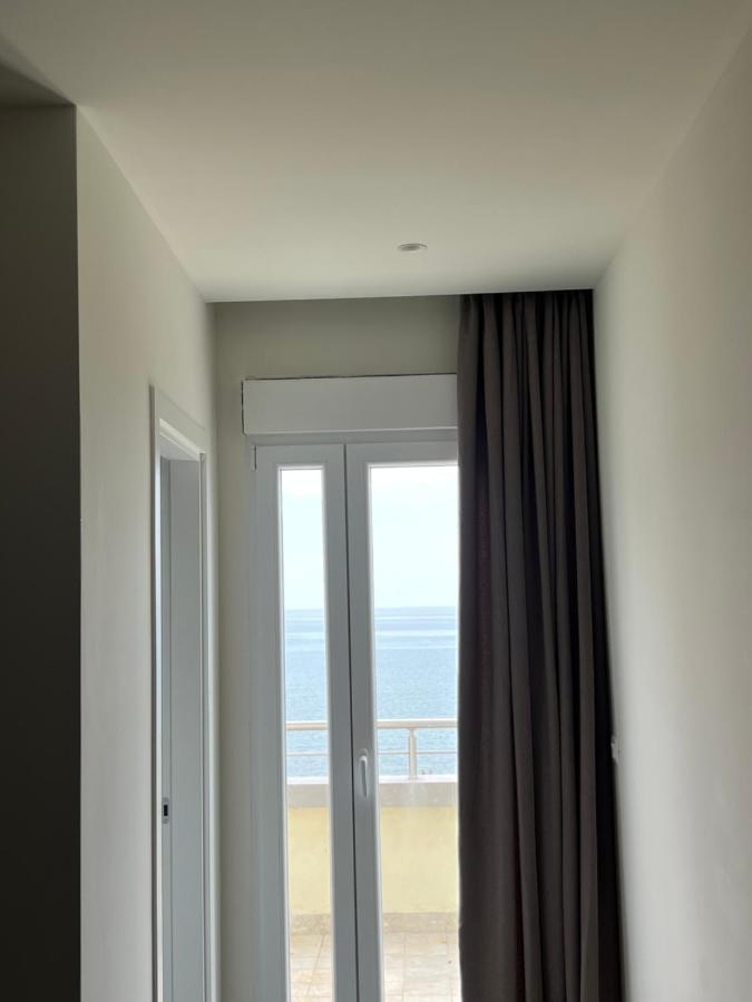 Split Rooftop Suites Durrës Eksteriør bilde
