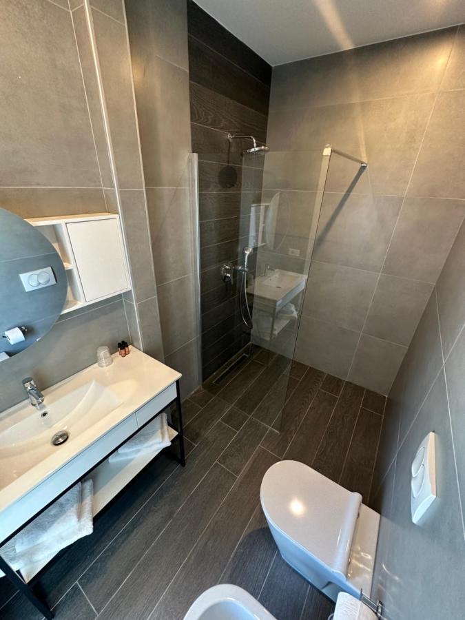 Split Rooftop Suites Durrës Eksteriør bilde