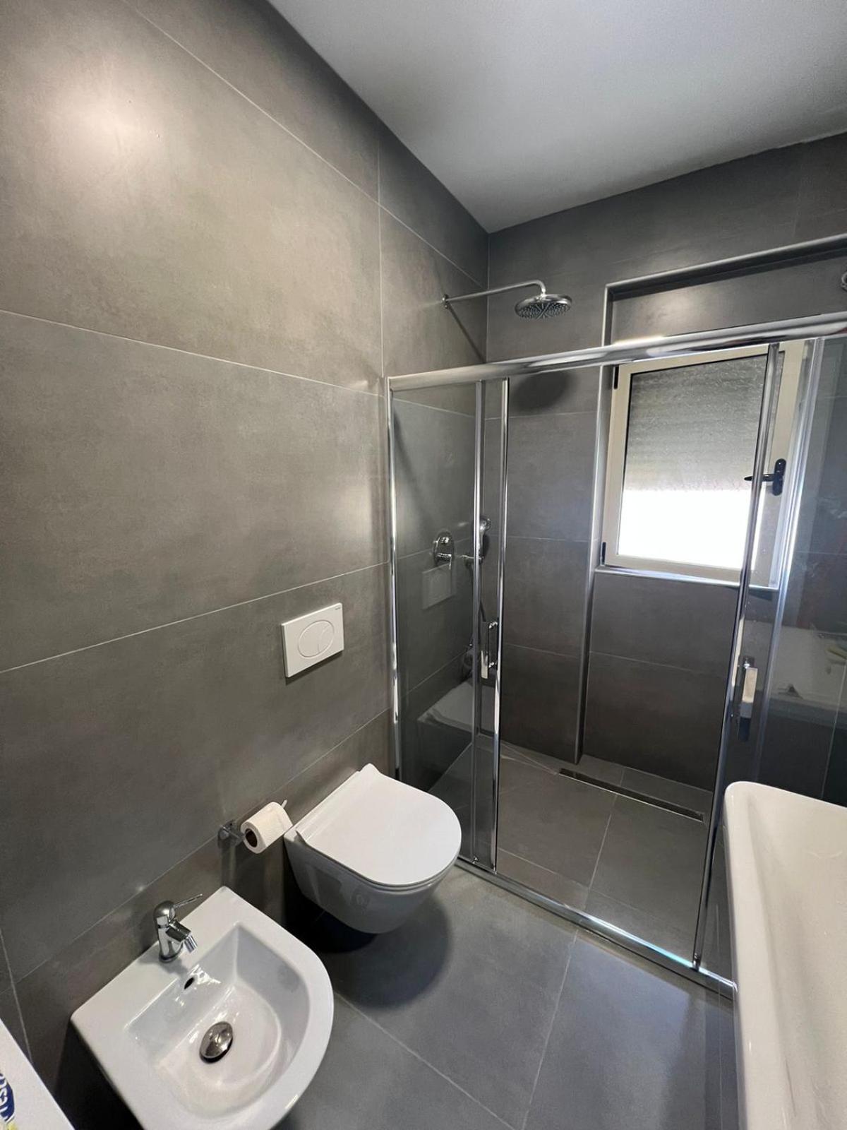 Split Rooftop Suites Durrës Eksteriør bilde